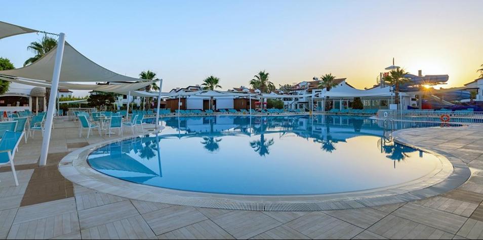 Fun&Sun River Villas With Amazing Landscape 5+1 بيليك المظهر الخارجي الصورة